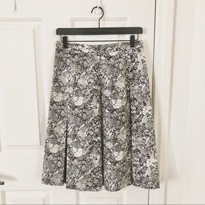 Yves Saint Laurent Silk Skirt Size FR40.